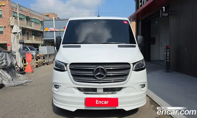 Mercedes-Benz Sprinter 2024 1.9 автомат (гидро), миниатюра 3