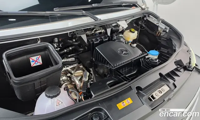 Mercedes-Benz Sprinter 2024 1.9 автомат (гидро), миниатюра 6