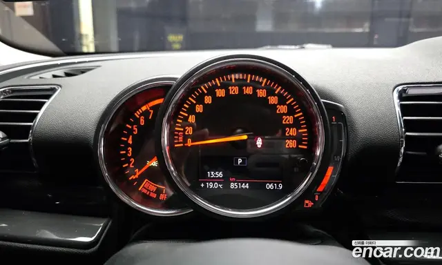 Mini Clubman 2018 1.5 автомат (гидро), миниатюра 11 Mini Clubman 2018 1.5 автомат (гидро), миниатюра 11