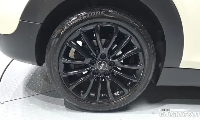 Mini Clubman 2018 1.5 автомат (гидро), миниатюра 5 Mini Clubman 2018 1.5 автомат (гидро), миниатюра 5