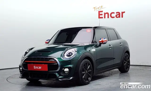 Mini Cooper, 2018, 96 016 км