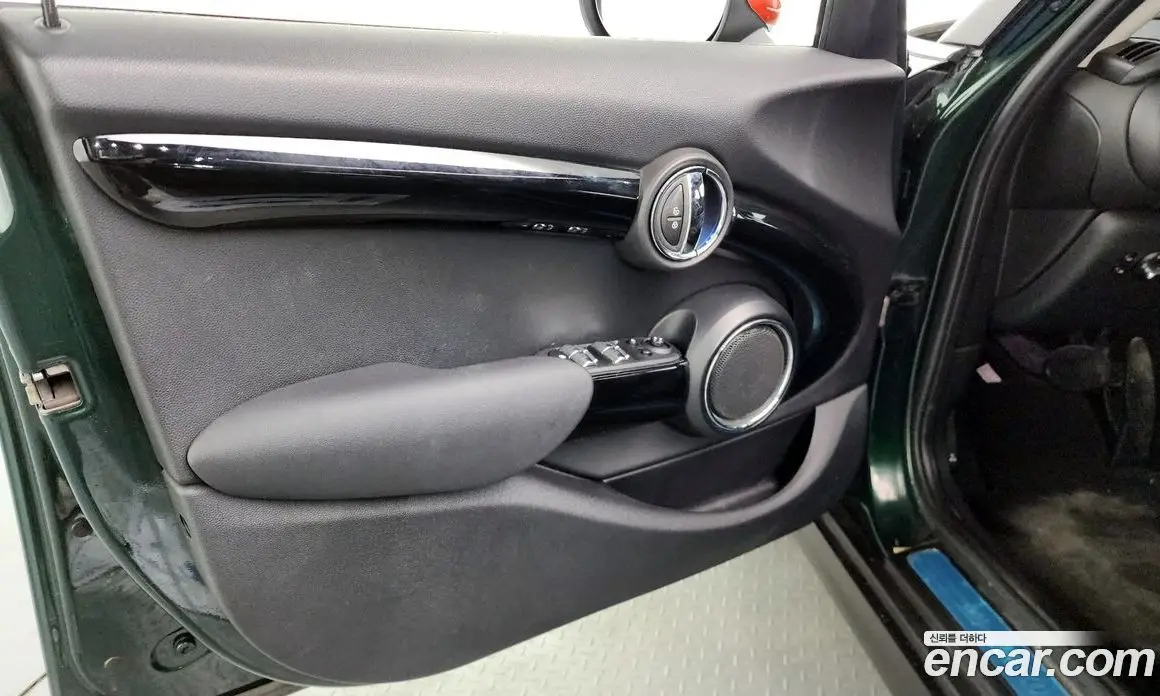 Mini Cooper 2018 2.0 автомат (гидро), фото 14