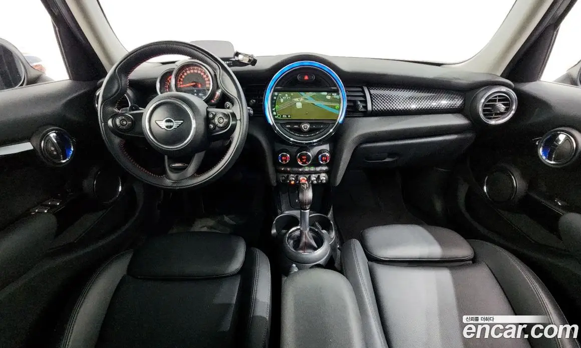 Mini Cooper 2018 2.0 автомат (гидро), фото 10