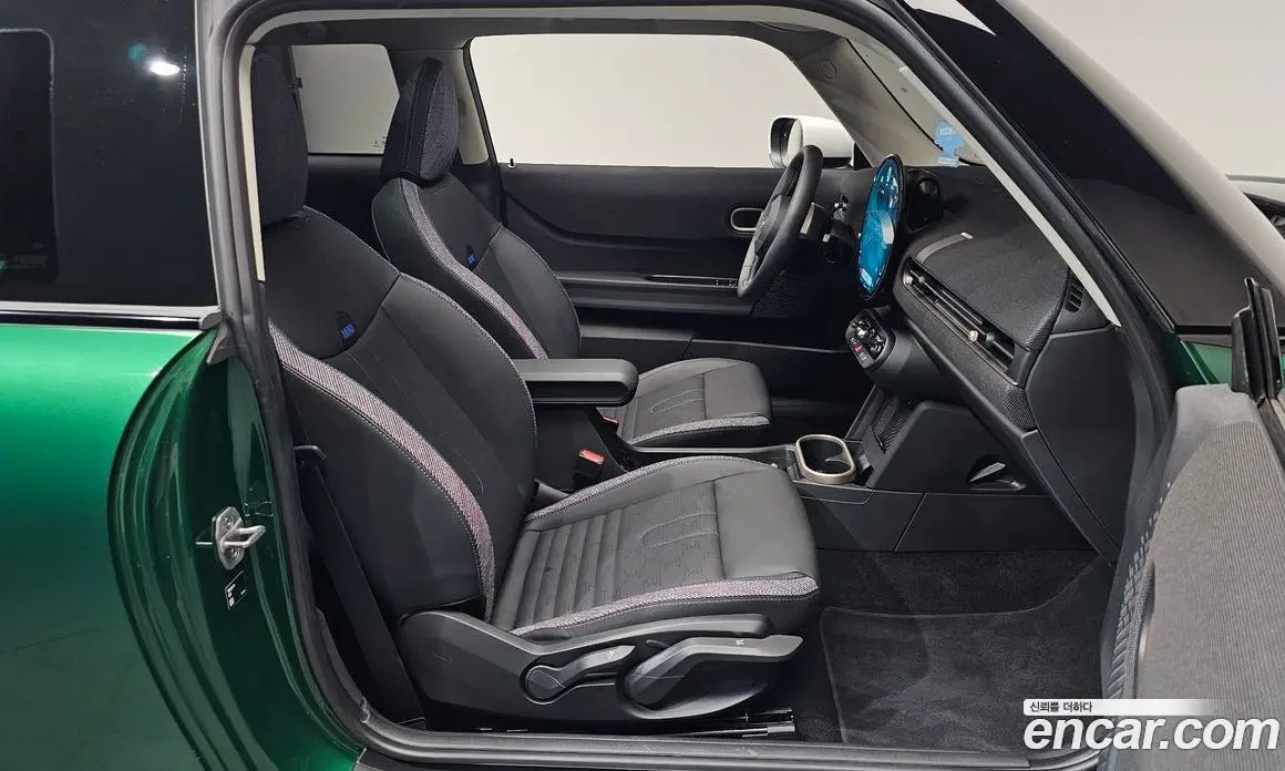 Mini Cooper 2025 2.0 автомат (гидро), фото 15