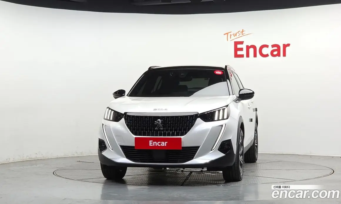 Peugeot 2008 2021 1.5 автомат (гидро), фото 3