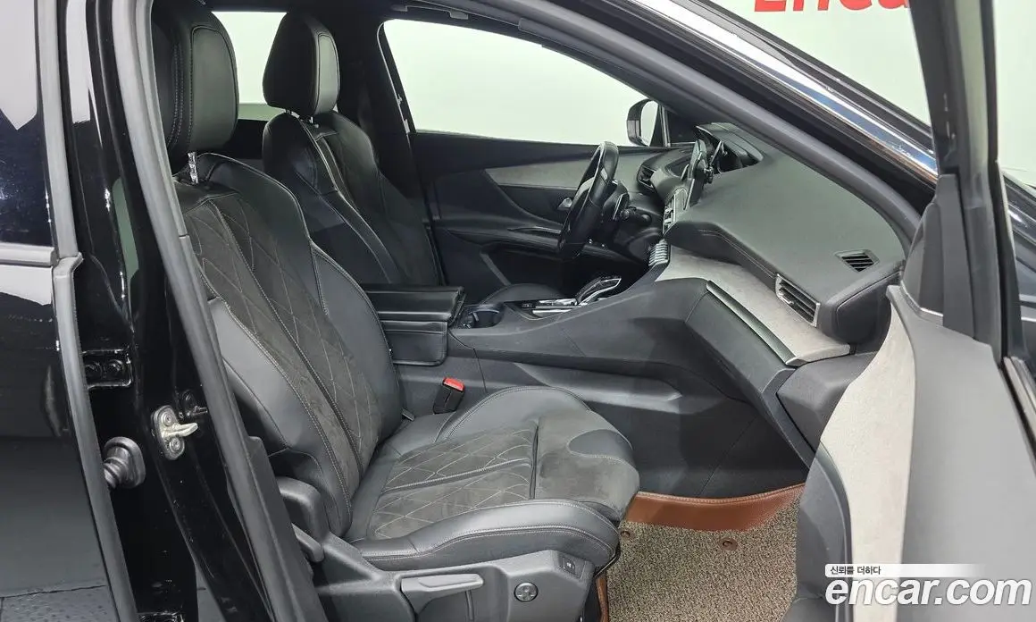 Peugeot 3008 2018 2.0 автомат (гидро), фото 17