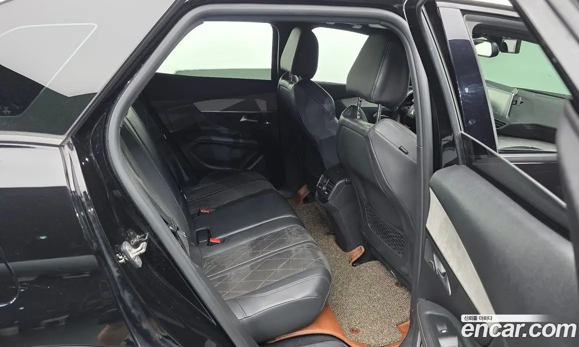 Peugeot 3008 2018 2.0 автомат (гидро), фото 18