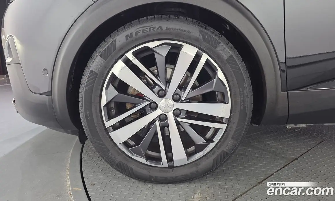 Peugeot 3008 2018 2.0 автомат (гидро), фото 5