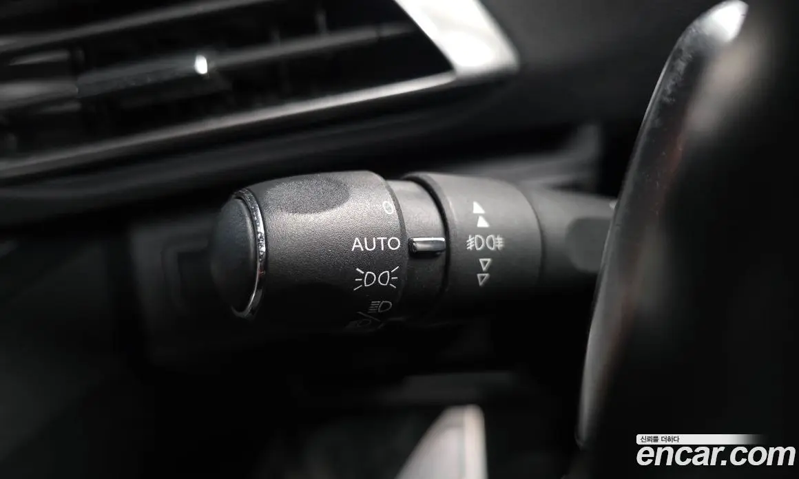 Peugeot 3008 2018 1.6 автомат (гидро), фото 18 Peugeot 3008 2018 1.6 автомат (гидро), фото 18