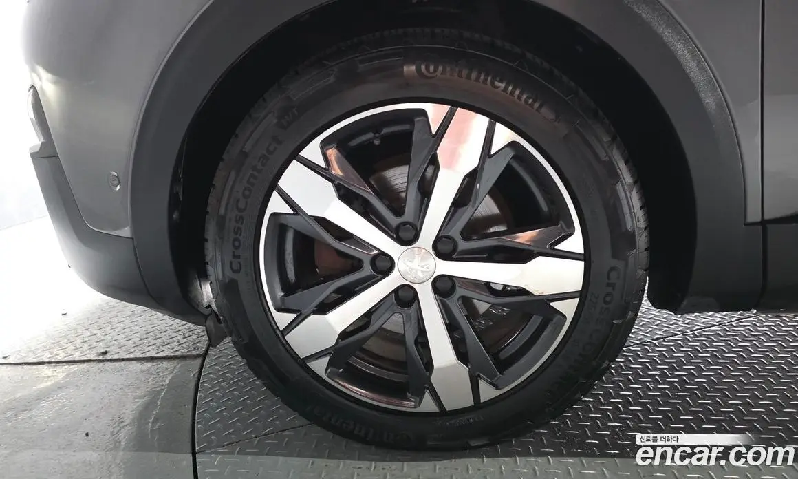 Peugeot 3008 2018 1.6 автомат (гидро), фото 5 Peugeot 3008 2018 1.6 автомат (гидро), фото 5