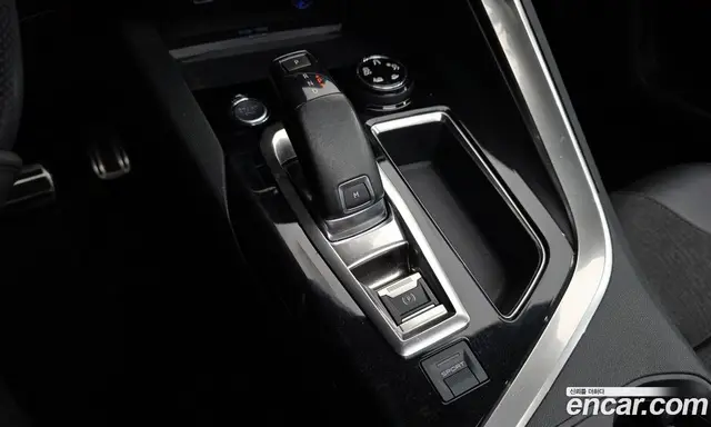 Peugeot 3008 2018 1.6 автомат (гидро), миниатюра 9 Peugeot 3008 2018 1.6 автомат (гидро), миниатюра 9