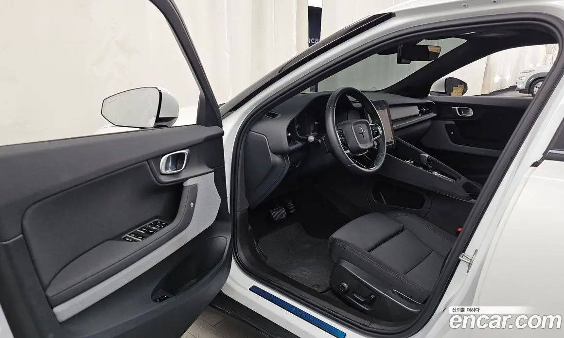 Polestar Polestar 2 2022 0.2 автомат (гидро), фото 13 Polestar Polestar 2 2022 0.2 автомат (гидро), фото 13