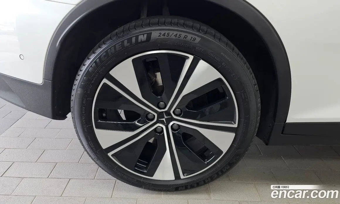 Polestar Polestar 2 2022 0.2 автомат (гидро), фото 5 Polestar Polestar 2 2022 0.2 автомат (гидро), фото 5