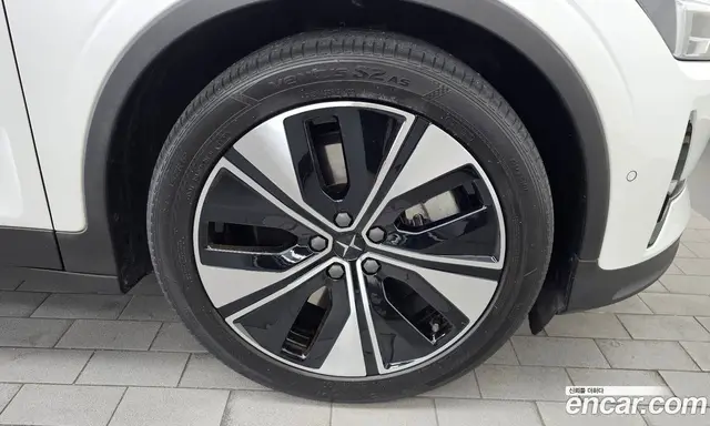 Polestar Polestar 2 2022 0.2 автомат (гидро), миниатюра 7 Polestar Polestar 2 2022 0.2 автомат (гидро), миниатюра 7