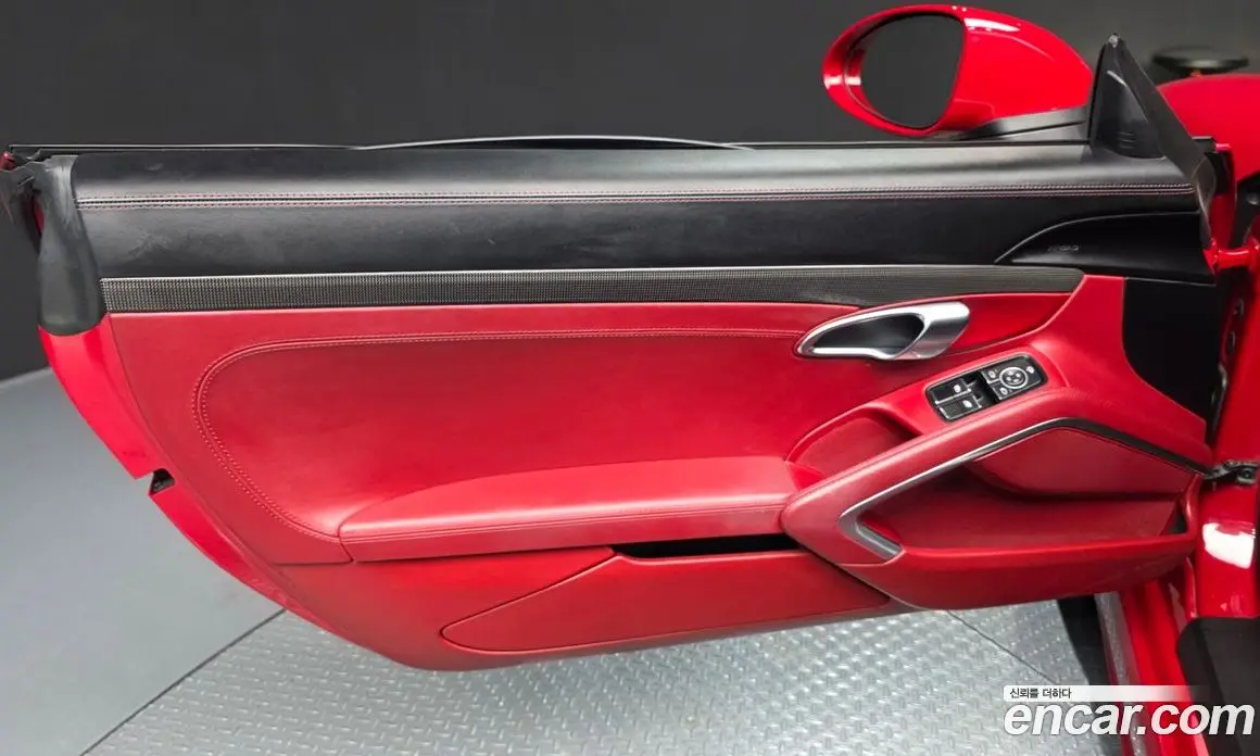 Porsche 718 2019 2.5 автомат (гидро), фото 13 Porsche 718 2019 2.5 автомат (гидро), фото 13
