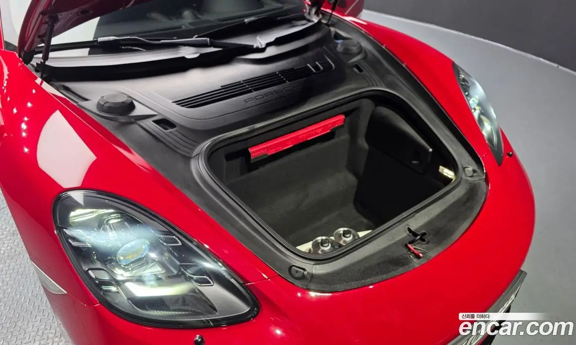 Porsche 718 2019 2.5 автомат (гидро), фото 5 Porsche 718 2019 2.5 автомат (гидро), фото 5