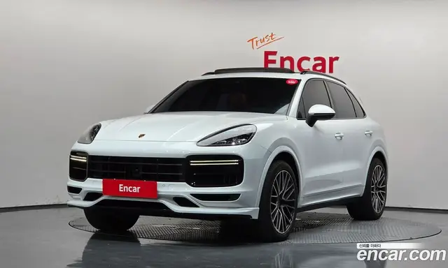 Porsche Cayenne, 2019, 104 112 км