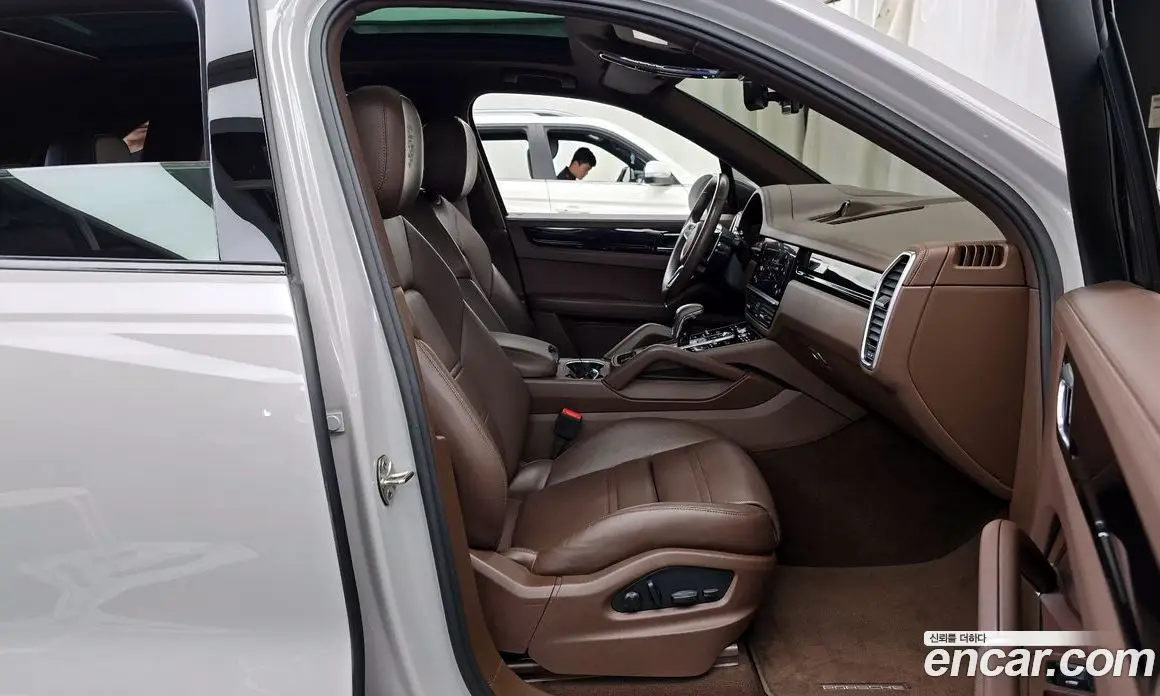 Porsche Cayenne 2022 3.0 автомат (гидро), фото 16 Porsche Cayenne 2022 3.0 автомат (гидро), фото 16
