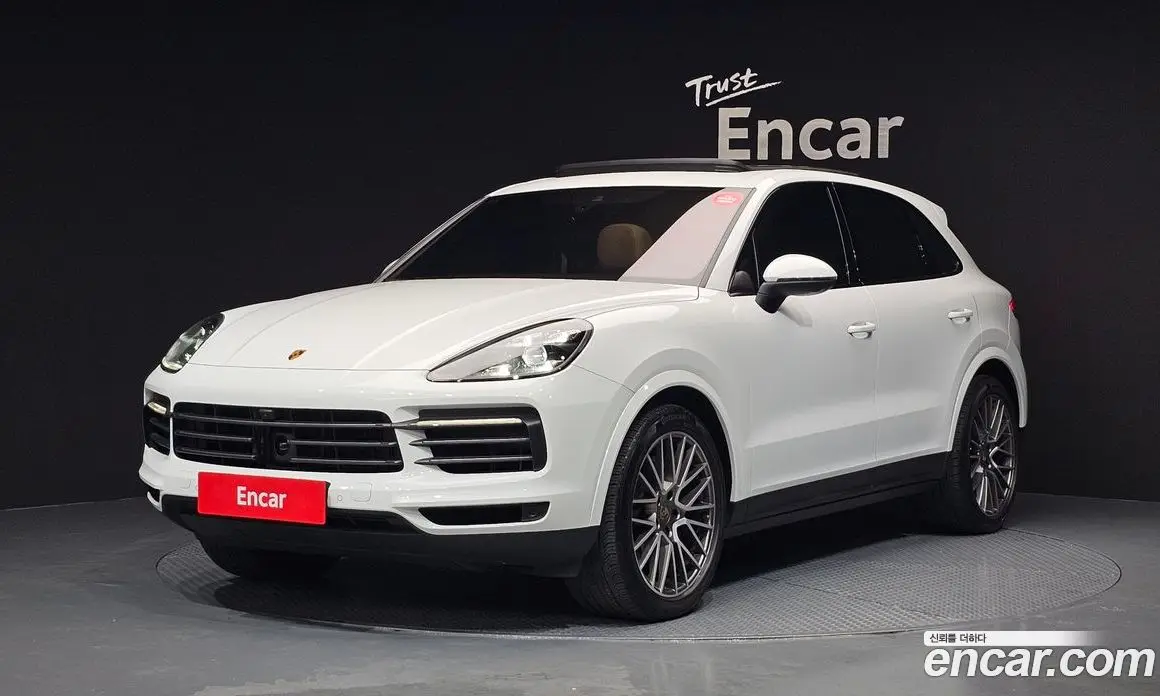 Porsche Cayenne 2022 3.0 автомат (гидро), фото 1 Porsche Cayenne 2022 3.0 автомат (гидро), фото 1