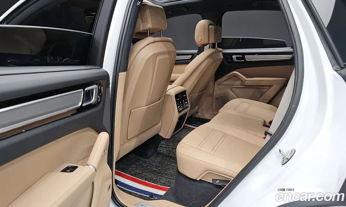 Porsche Cayenne 2022 3.0 автомат (гидро), фото 16 Porsche Cayenne 2022 3.0 автомат (гидро), фото 16