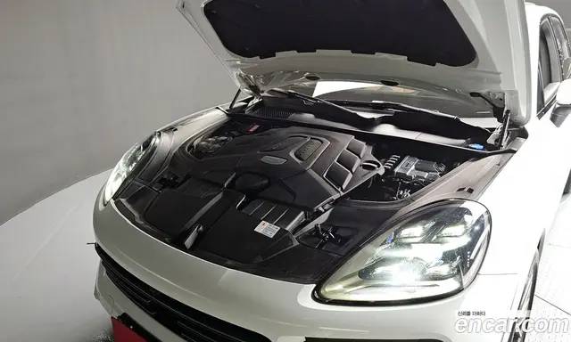 Porsche Cayenne 2022 3.0 автомат (гидро), миниатюра 6 Porsche Cayenne 2022 3.0 автомат (гидро), миниатюра 6