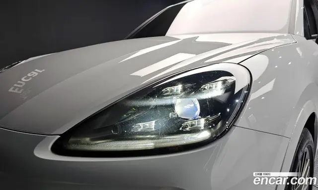 Porsche Cayenne 2022 3.0 автомат (гидро), миниатюра 8 Porsche Cayenne 2022 3.0 автомат (гидро), миниатюра 8