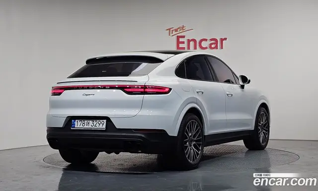 Porsche Cayenne, 2023, 54 579 км