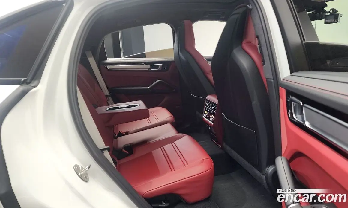 Porsche Cayenne 2023 3.0 автомат (гидро), фото 15