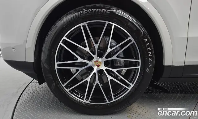 Porsche Cayenne 2023 3.0 автомат (гидро), миниатюра 4 Porsche Cayenne 2023 3.0 автомат (гидро), миниатюра 4