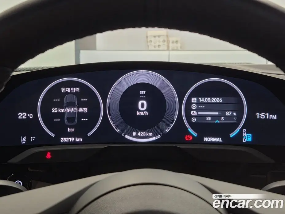 Porsche Taycan 2024 0.1 автомат (гидро), фото 8