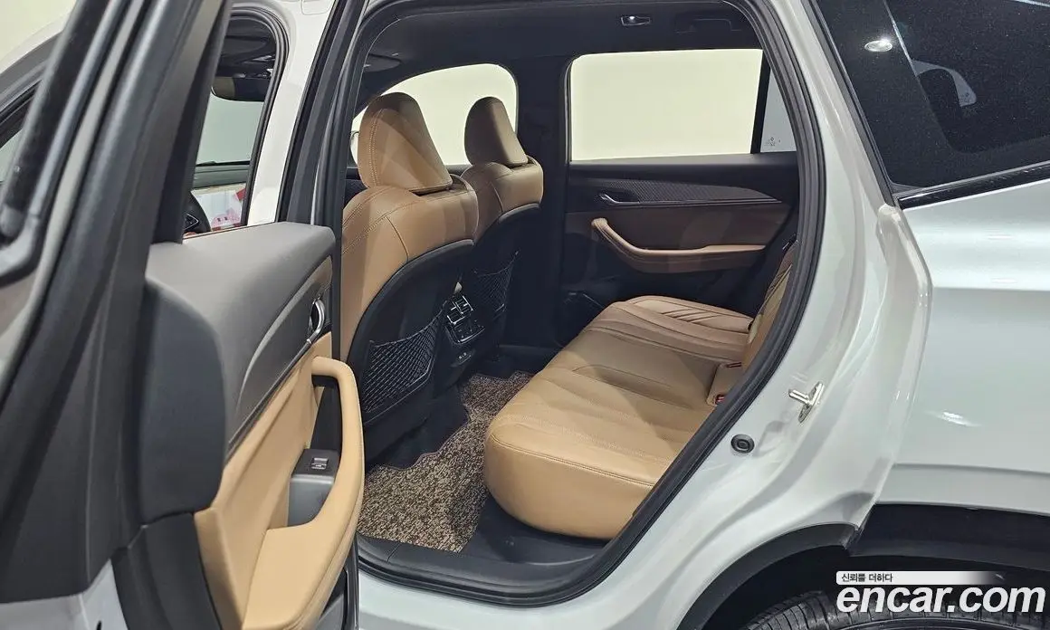 Renault (Samsung) Grand Koleos 2024 1.5 автомат (гидро), фото 16 Renault (Samsung) Grand Koleos 2024 1.5 автомат (гидро), фото 16