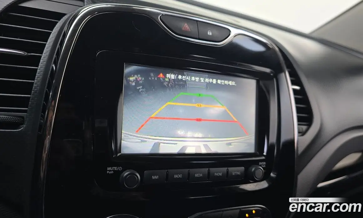 Renault (Samsung) QM3 2015 1.5 автомат (гидро), фото 19 Renault (Samsung) QM3 2015 1.5 автомат (гидро), фото 19