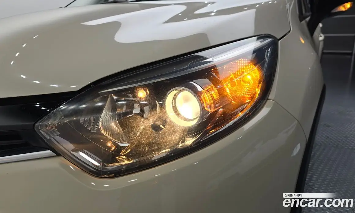 Renault (Samsung) QM3 2015 1.5 автомат (гидро), фото 7 Renault (Samsung) QM3 2015 1.5 автомат (гидро), фото 7
