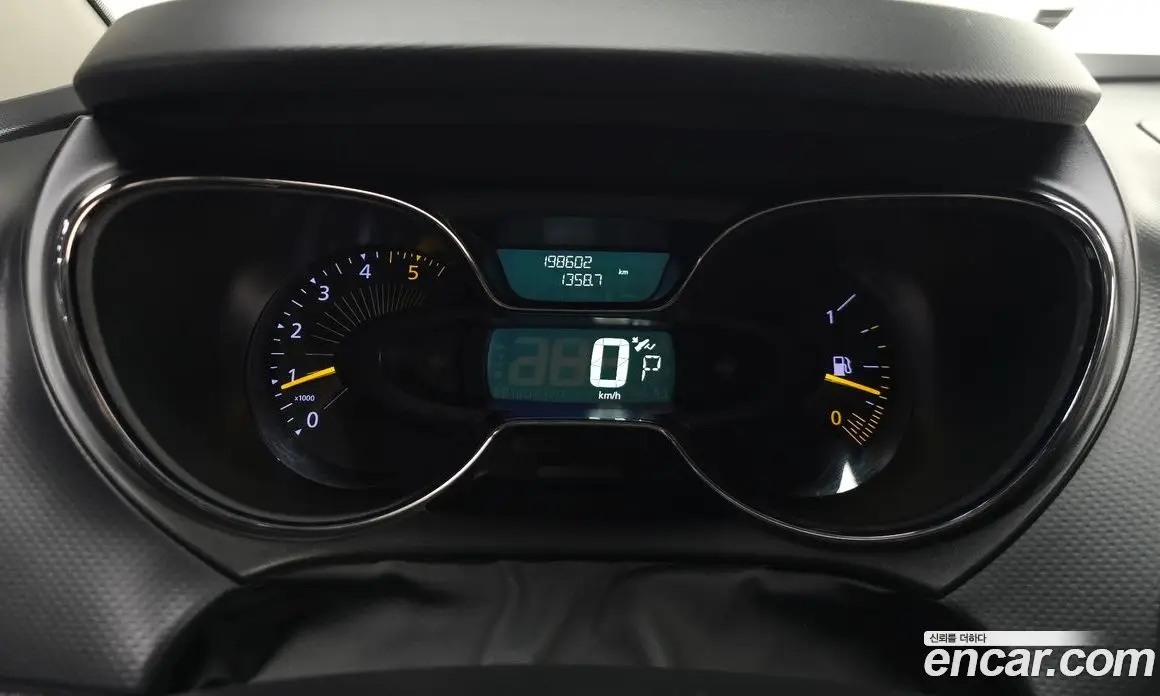 Renault (Samsung) QM3 2015 1.5 автомат (гидро), фото 10 Renault (Samsung) QM3 2015 1.5 автомат (гидро), фото 10