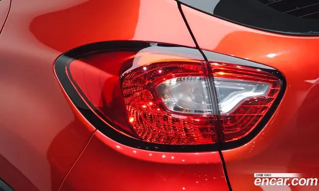 Renault (Samsung) QM3 2015 1.5 автомат (гидро), миниатюра 9