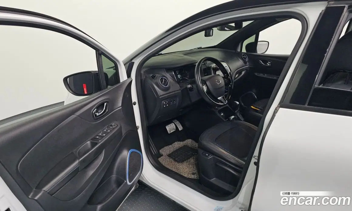 Renault (Samsung) QM3 2016 1.5 автомат (гидро), фото 12