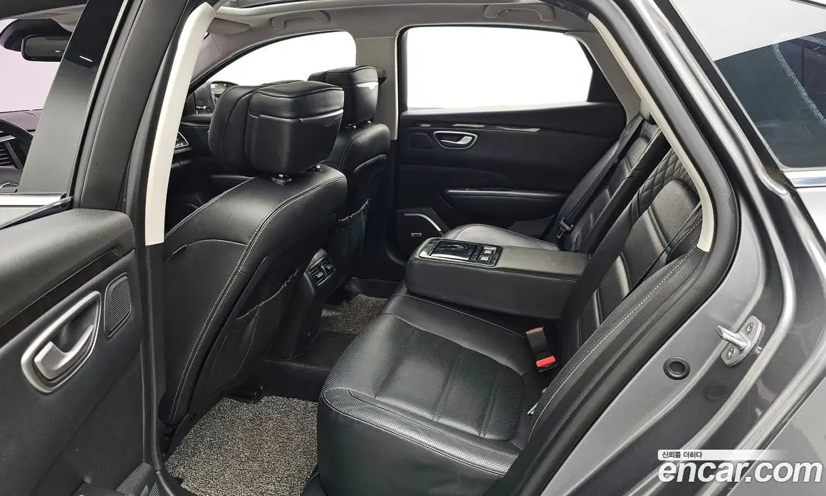 Renault (Samsung) SM6 2016 1.6 автомат (гидро), фото 15 Renault (Samsung) SM6 2016 1.6 автомат (гидро), фото 15