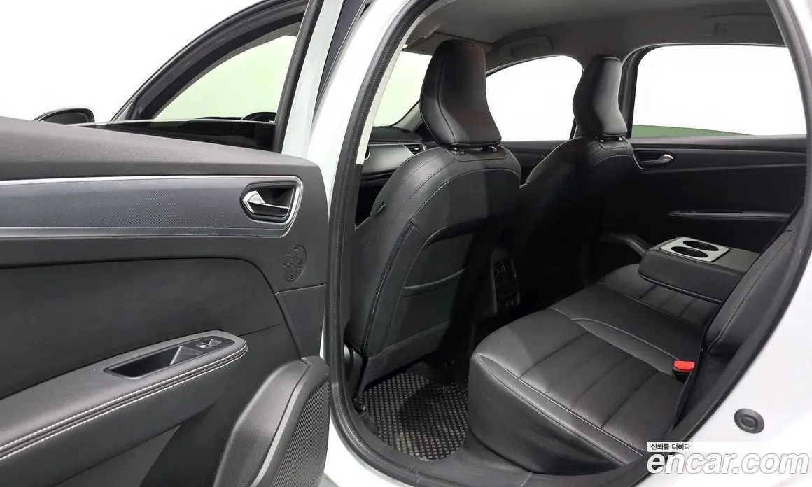 Renault (Samsung) XM3 2022 1.6 автомат (гидро), фото 16 Renault (Samsung) XM3 2022 1.6 автомат (гидро), фото 16