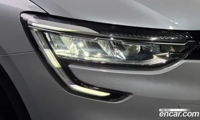 Renault (Samsung) XM3 2022 1.6 автомат (гидро), миниатюра 8