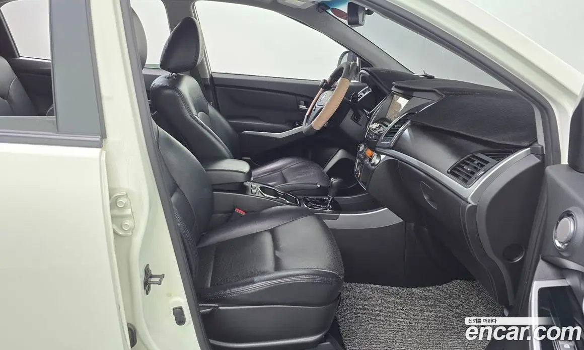 SsangYong Korando 2013 2.0 автомат (гидро), фото 16 SsangYong Korando 2013 2.0 автомат (гидро), фото 16