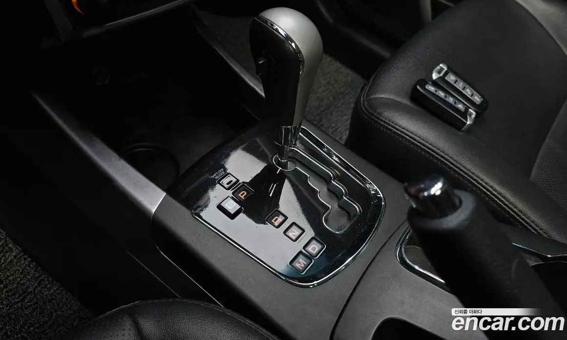 SsangYong Korando 2015 2.0 автомат (гидро), фото 12