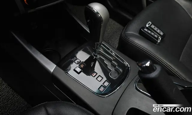 SsangYong Korando 2015 2.0 автомат (гидро), миниатюра 12
