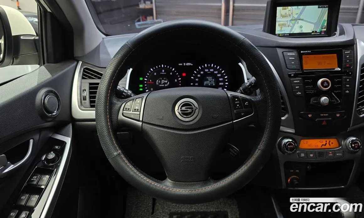 SsangYong Korando 2015 2.0 автомат (гидро), фото 19