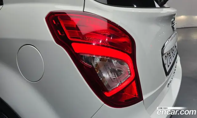 SsangYong Korando 2015 2.0 автомат (гидро), миниатюра 9