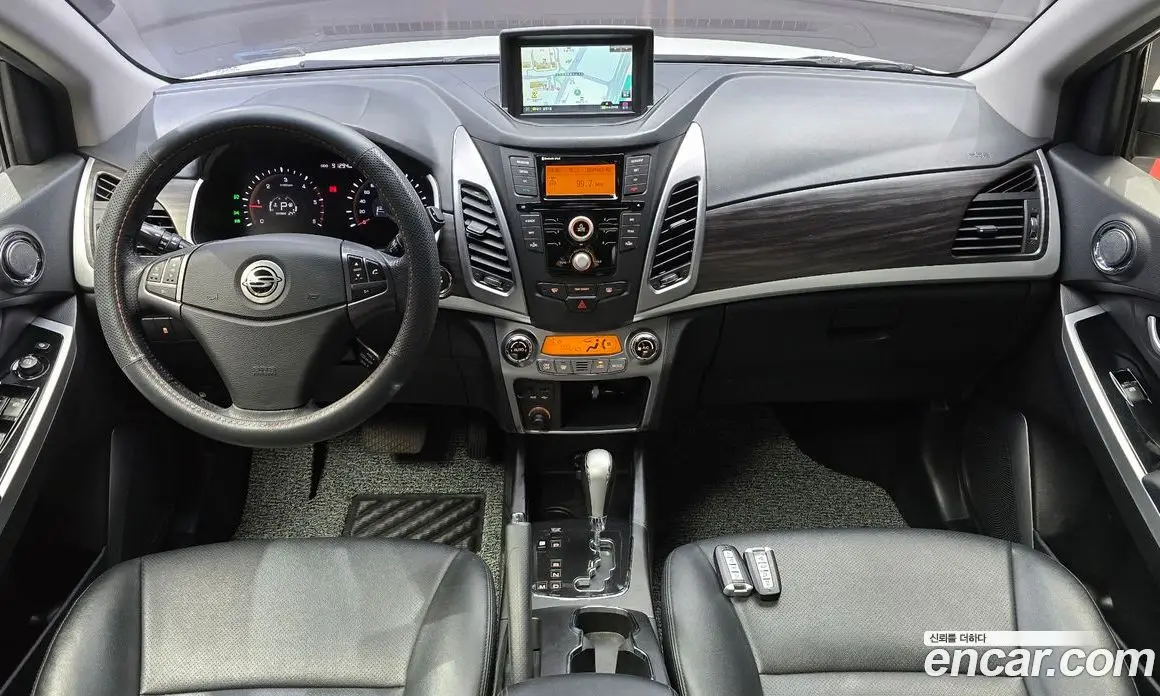 SsangYong Korando 2015 2.0 автомат (гидро), фото 10