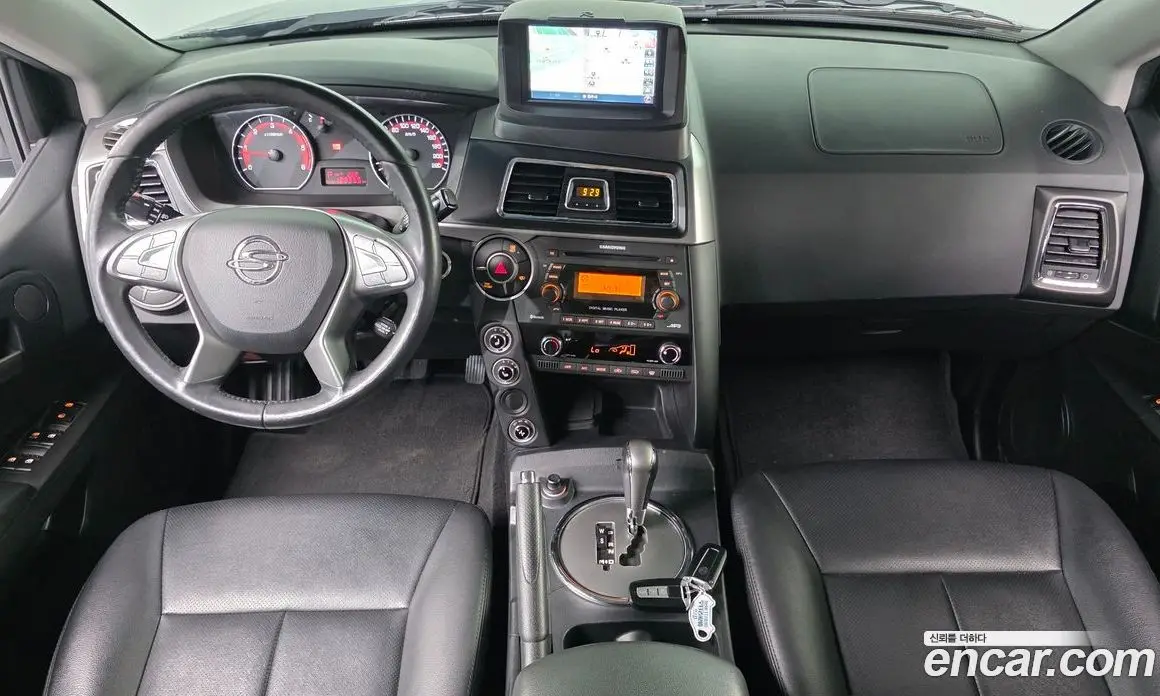 SsangYong Korando 2016 2.0 автомат (гидро), фото 10