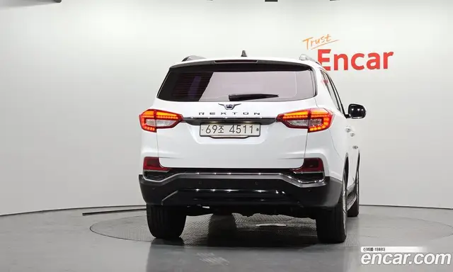 SsangYong Rexton 2018 2.2 автомат (гидро), миниатюра 4 SsangYong Rexton 2018 2.2 автомат (гидро), миниатюра 4