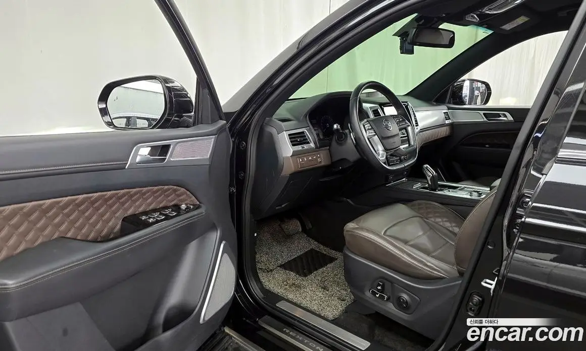 SsangYong Rexton 2022 2.2 автомат (гидро), фото 13