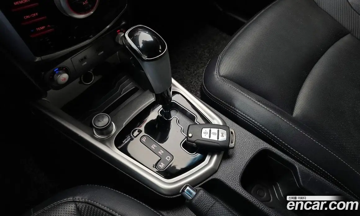 SsangYong TIBOLI 2015 1.6 автомат (гидро), фото 12 SsangYong TIBOLI 2015 1.6 автомат (гидро), фото 12