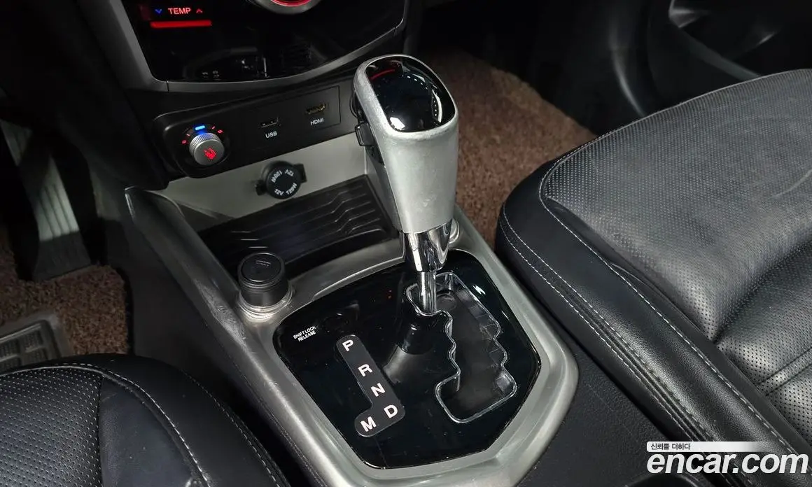 SsangYong TIBOLI 2015 1.6 автомат (гидро), фото 11